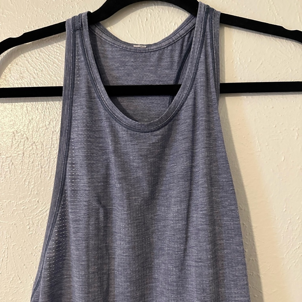 Lululemon Plank To Pike Tank
Heathered Twilight Blue / Twilight Blue - Picture 9 of 9